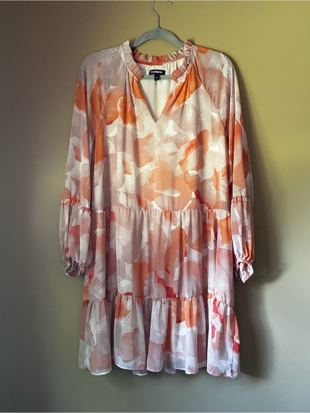 Express Peach & Cream Ruffle-Neck Printed Dress